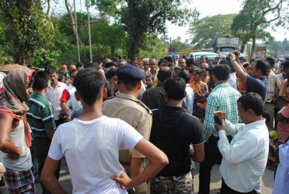 Fresh REGA violence at Hezamara RD Block injures around 25 workers including police men Fresh REGA violence at Hezamara RD Block injures around 25 workers including police men